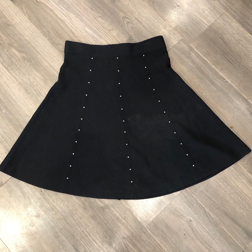 Black Studded Flare Mini Skirt Size Medium Carmen Marc‎ Valvo (58)